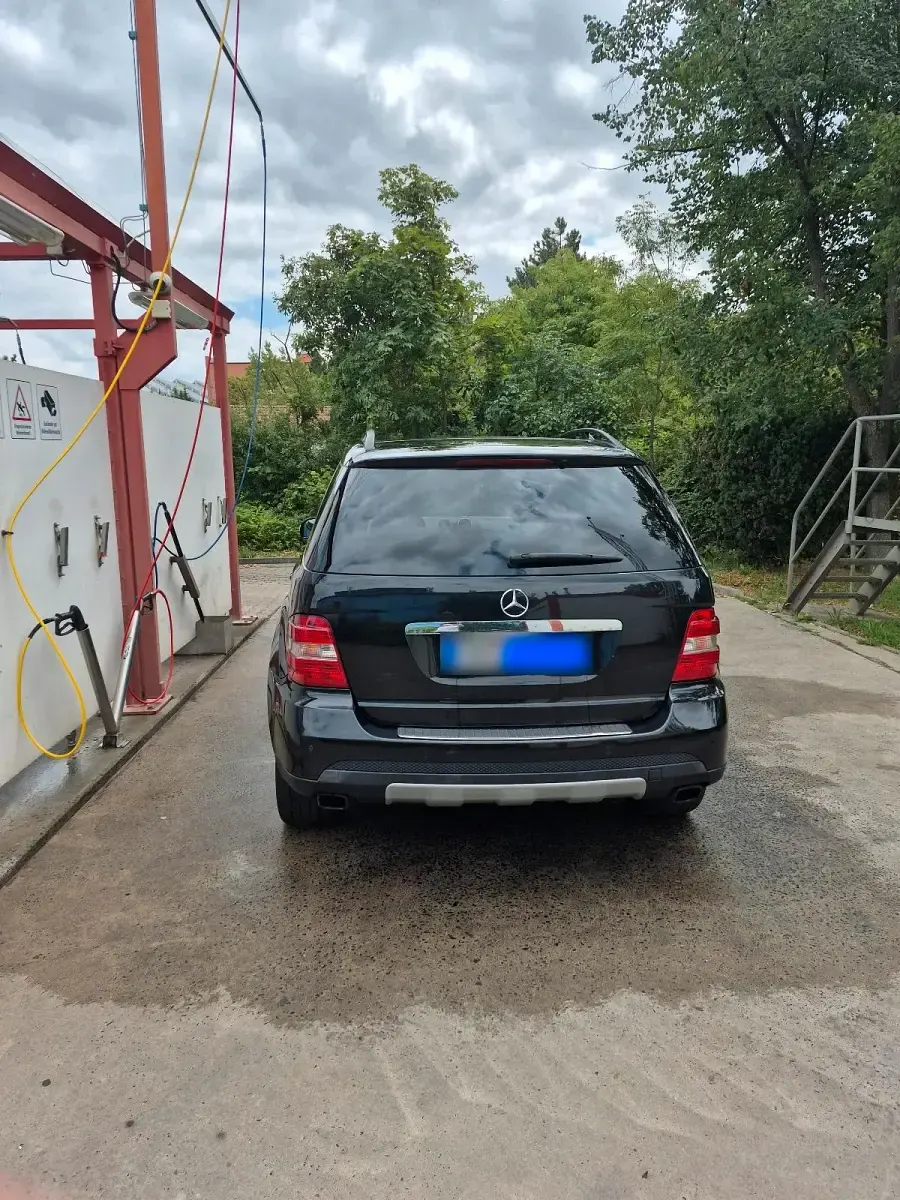 Gebraucht Mercedes ML280 190 PS (139 kW) 2007 Schwarz SUV