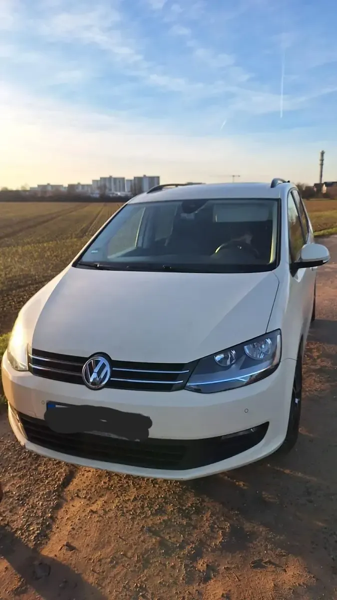 Gebraucht VW Sharan 150 PS (110 kW) 2019 Gelb Van / Kleinbus