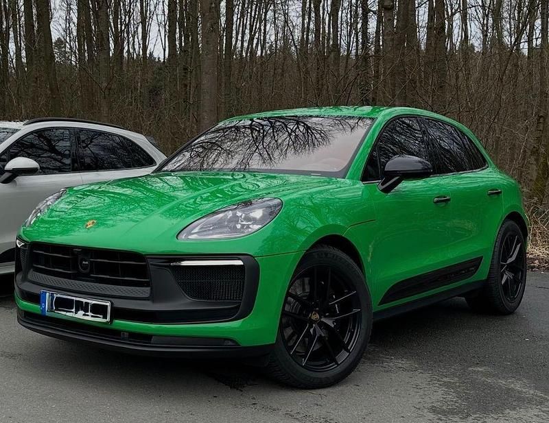 Grün Gebraucht 2023 Porsche Macan GTS SUV | 79.500 € (Superpreis) - Bild 1/4