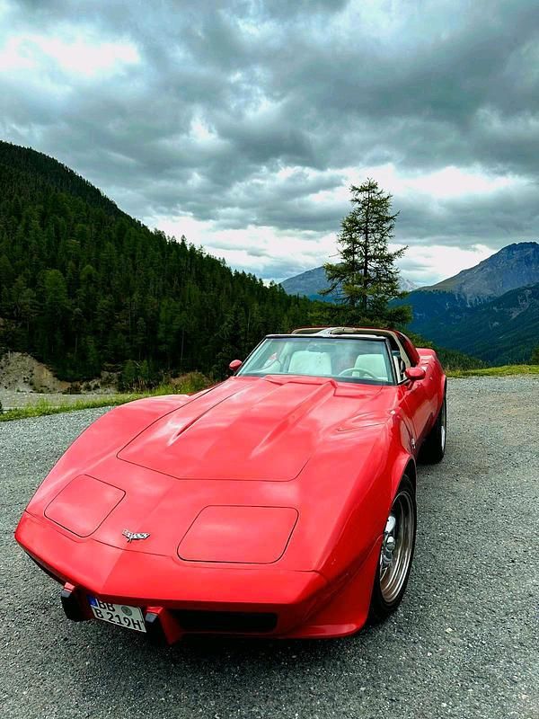 Rot Gebraucht 1979 Chevrolet Corvette C3 Coupé | 22.000 € - Bild 1/4