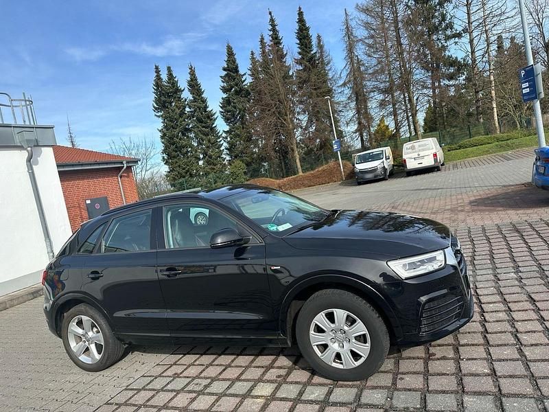 Gebraucht Audi Q3 S-Line 184 PS (135 kW) 2016 Schwarz SUV