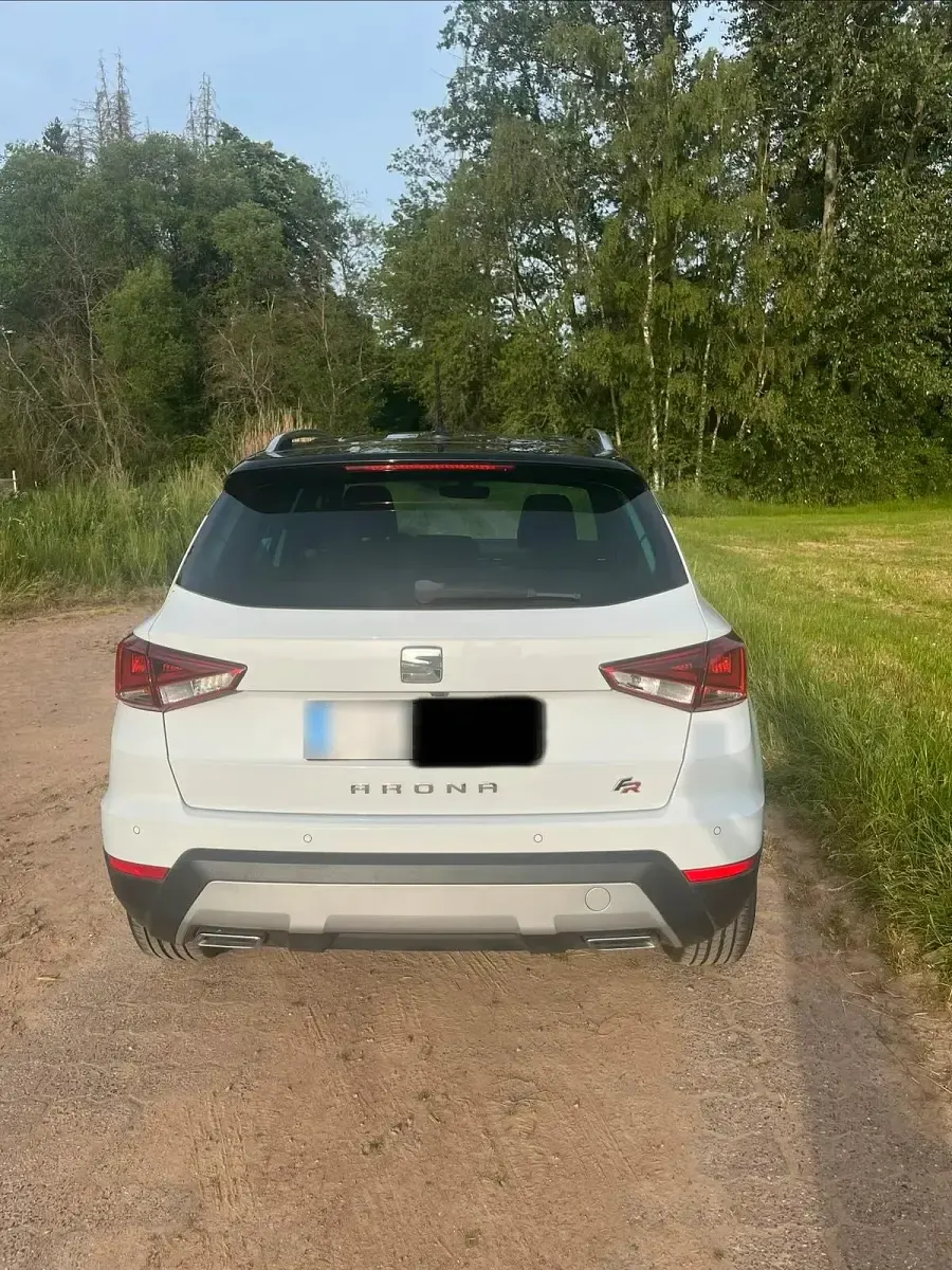 Gebraucht Seat Arona FR 115 PS (84 kW) 2019 Weiß SUV