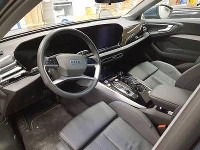 Gebraucht Audi A5 Ambiente 204 PS (150 kW) 2025 Horizontblau metallic Kombi