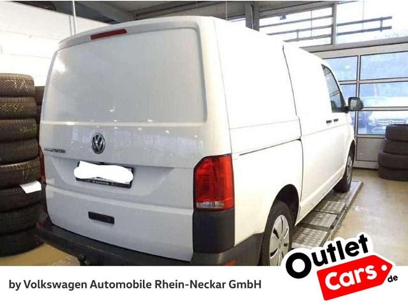 Gebraucht VW Transporter 110 PS (80 kW) 2022 Candyweiß Van
