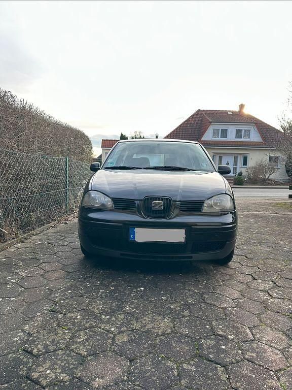 Schwarz Gebraucht 2003 Seat Arosa Kleinwagen | 1.200 € (Fairer Preis) - Bild 1/4
