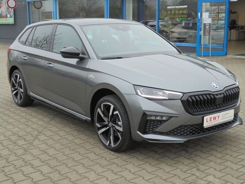 Gebraucht Skoda Scala Monte Carlo 150 PS (110 kW) 2025 Graphite grey metallic Kleinwagen