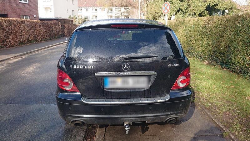 Gebraucht Mercedes 320 224 PS (164 kW) 2009 Schwarz Van / Kleinbus