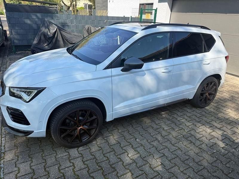 Second-hand Cupra Ateca 300 CP (220 kW) 2022 Alb SUV
