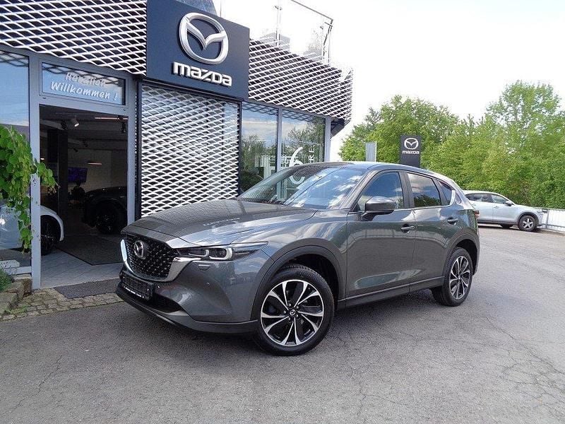 Matrixgrau metallic Gebraucht 2022 Mazda CX-5 Ad'Vantage SUV | 20.990 € (Superpreis) - Bild 1/4