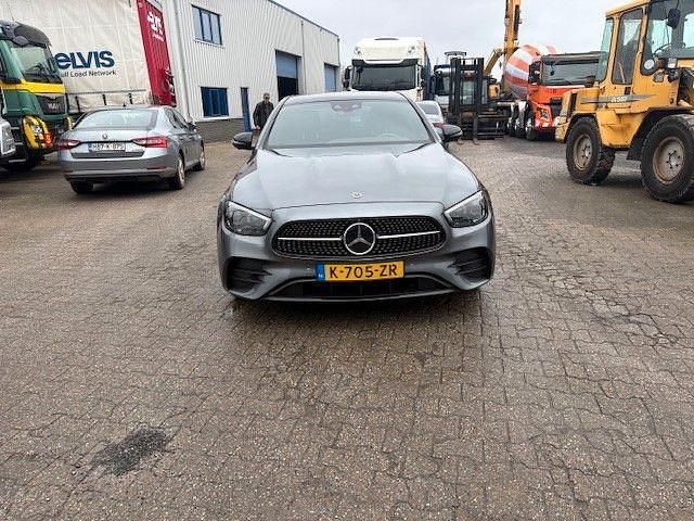 Gebraucht Mercedes E400 330 PS (242 kW) 2020 Limousine
