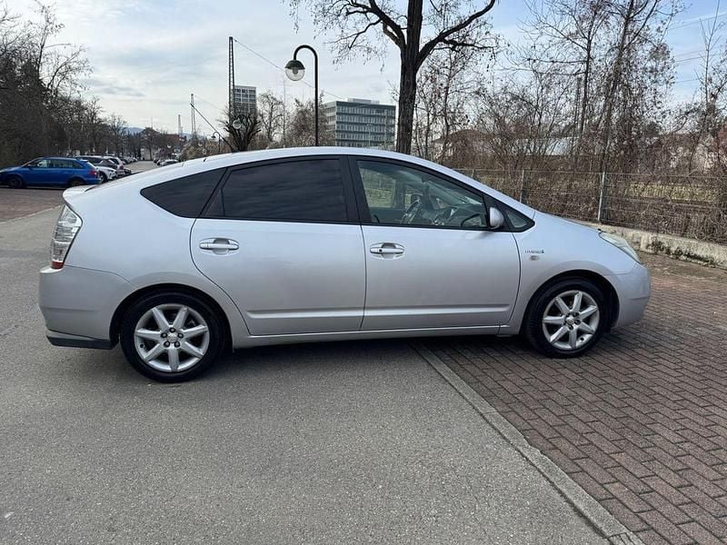Gebraucht Toyota Prius Sol 111 PS (81 kW) 2008 Grau Kleinwagen