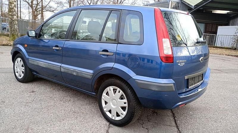 Gebraucht Ford Fusion Ambiente 80 PS (58 kW) 2005 Blau Kleinwagen