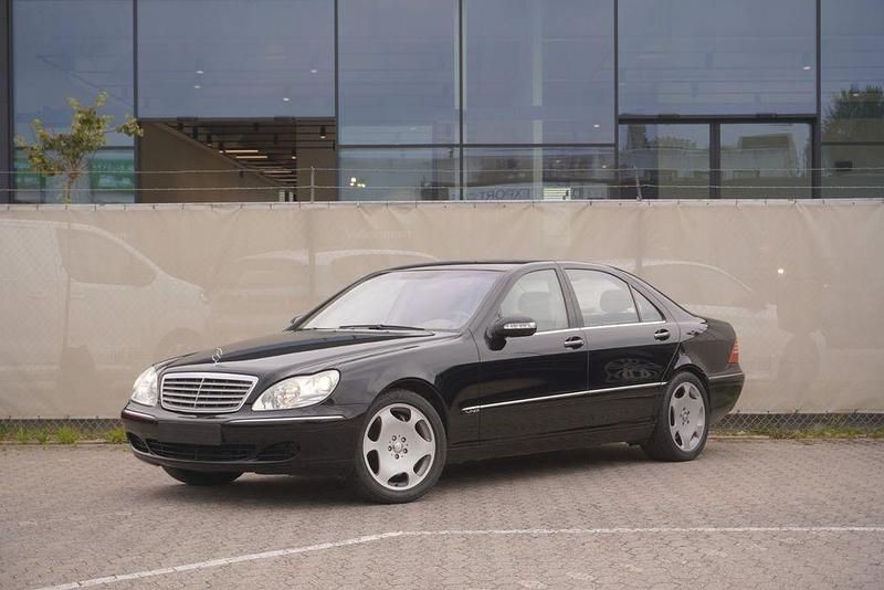Schwarz Gebraucht 2006 Mercedes S600 Limousine | 30.100 € - Bild 1/4
