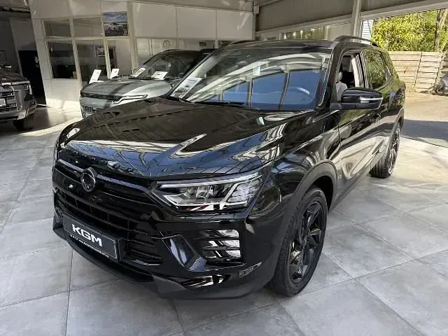 Neu KGM Korando 163 PS (119 kW) 2026 Schwarz SUV