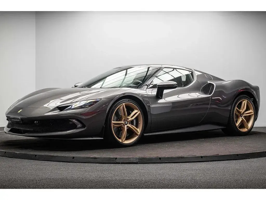 Gebraucht Ferrari 296 830 PS (610 kW) 2023 Grau