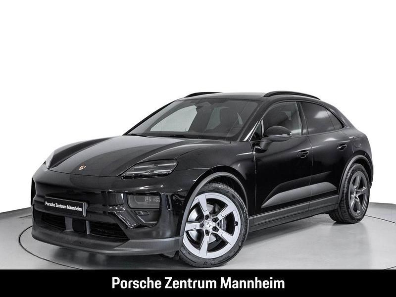 Tiefschwarzmetallic Neu 2025 Porsche Macan SUV | 107.873 € (Fairer Preis) - Bild 1/4