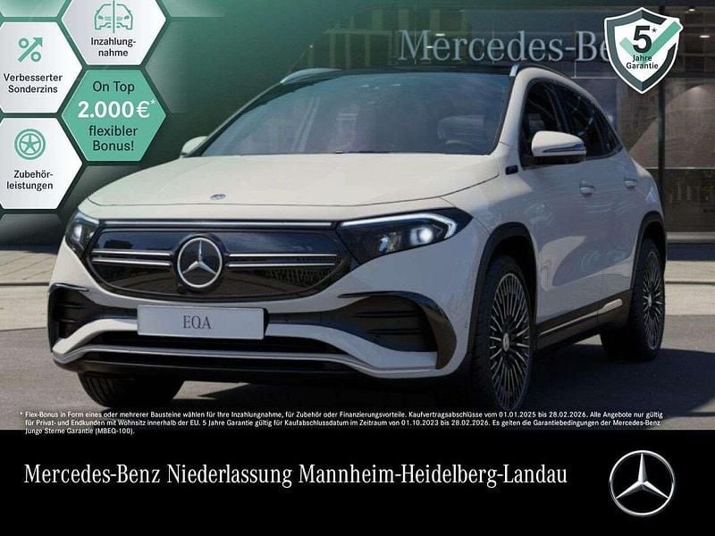 Weiß Gebraucht 2021 Mercedes EQA250 Premium SUV | 34.990 € (Fairer Preis) - Bild 1/3