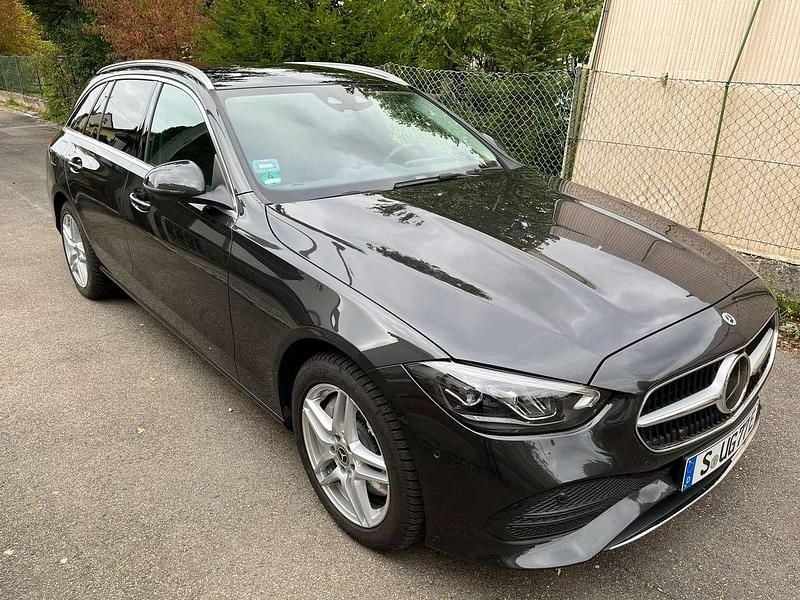 Gebraucht Mercedes C300e 333 PS (244 kW) 2023 Grau Kombi
