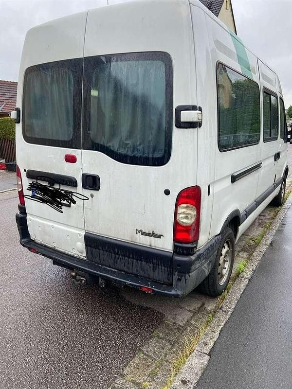 Gebraucht Renault Master 114 PS (83 kW) 2010 Van / Kleinbus