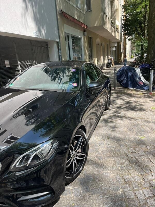 Gebraucht 2018 Mercedes E300 Coupé | 32.500 € (Superpreis) - Bild 1/4