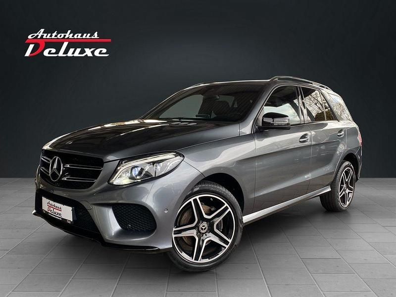 Grau Gebraucht 2018 Mercedes GLE350 AMG line SUV | 35.900 € (Etwas zu teuer) - Bild 1/4