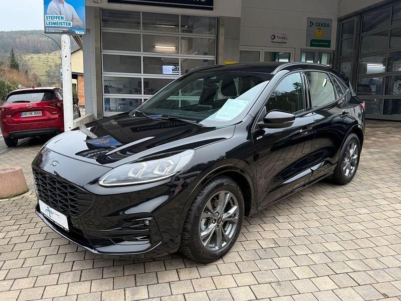 Gebraucht Ford Kuga ST-Line 150 PS (110 kW) 2023 Schwarz SUV