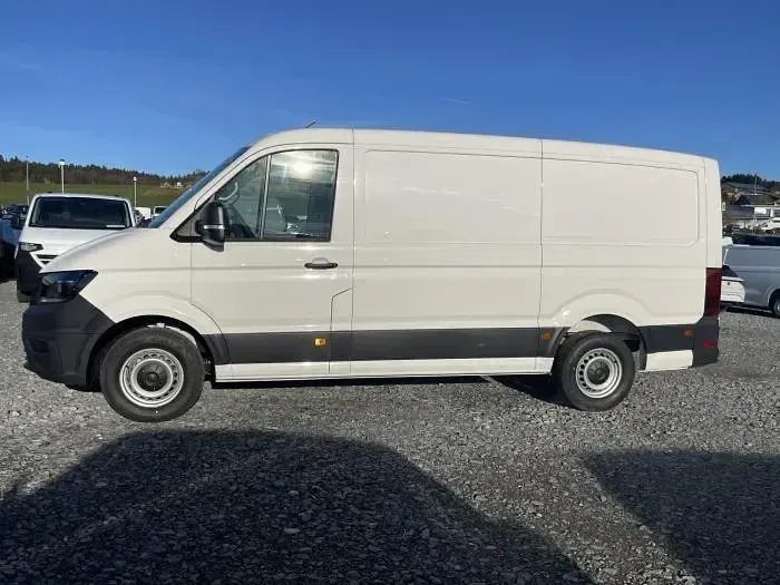 Neu VW Crafter 140 PS (102 kW) 2025 Weiß, candyweiß (b4) Van