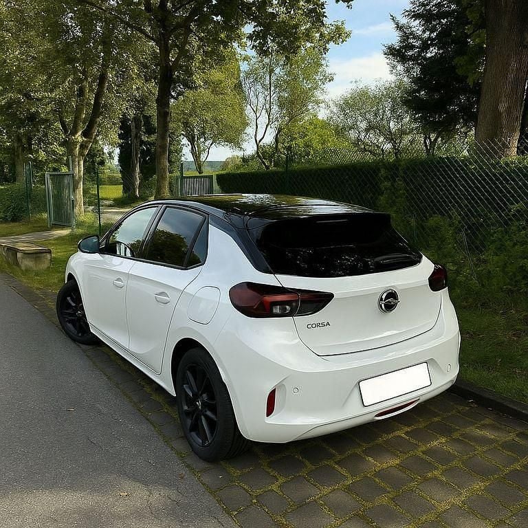 Gebraucht Opel Corsa Elegance 101 PS (74 kW) 2020 Weiß Kleinwagen