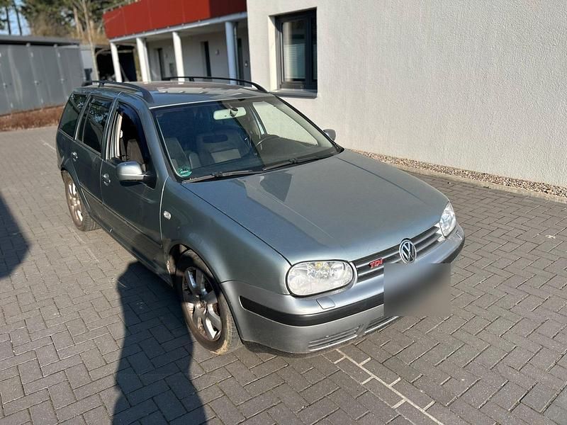 Gebraucht VW Golf IV GT 131 PS (96 kW) 2003 Grau Kombi