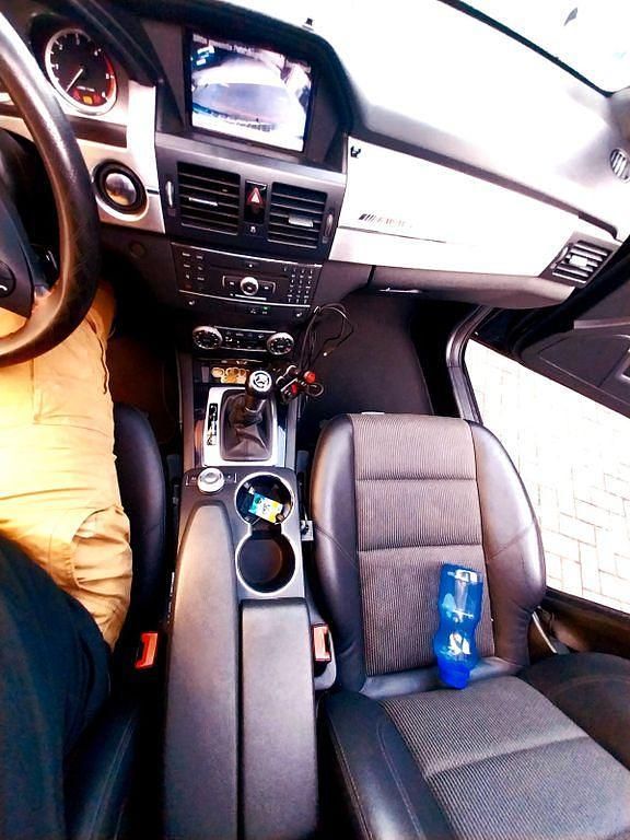 Gebraucht Mercedes GLK250 204 PS (150 kW) 2012 Schwarz SUV