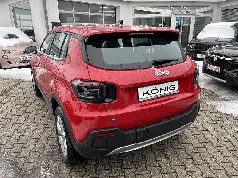 Gebraucht Jeep Avenger EV Altitude 114 kW (156 PS) 2023 Schwarz SUV