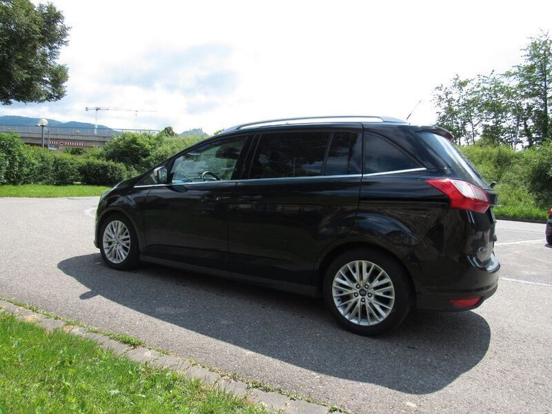 Gebraucht Ford Grand C-Max Titanium 150 PS (110 kW) 2015 Schwarz Van / Kleinbus