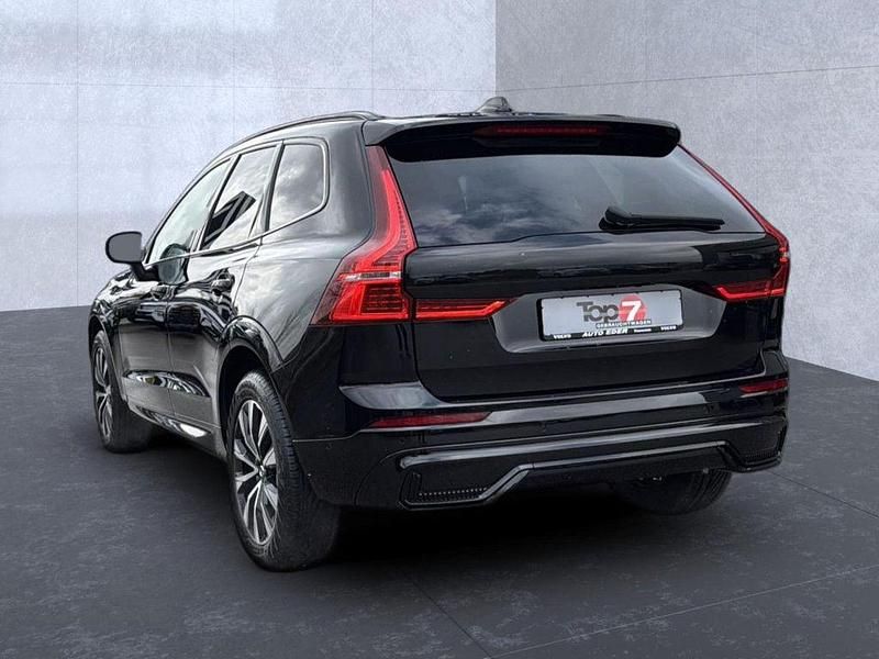Gebraucht Volvo XC60 Plus 197 PS (144 kW) 2023 Onyx black (metallic) SUV