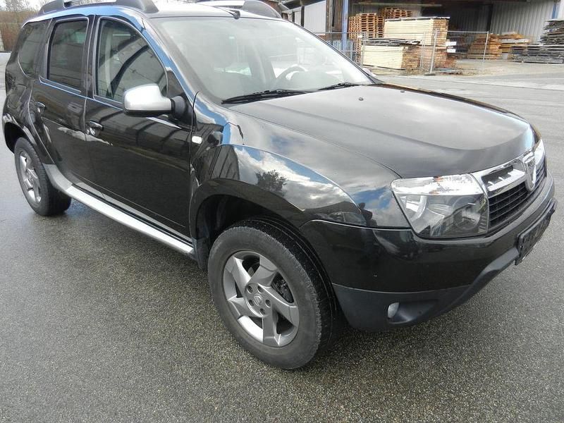 Schwarz Gebraucht 2013 Dacia Duster SUV | 8.900 € - Bild 1/4