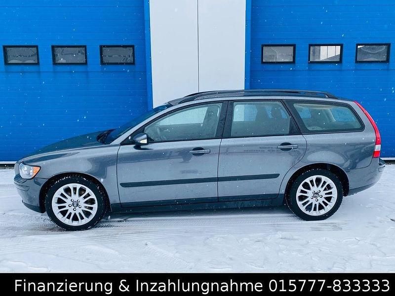 Gebraucht Volvo V50 Kinetic 140 PS (102 kW) 2005 Grau Kombi