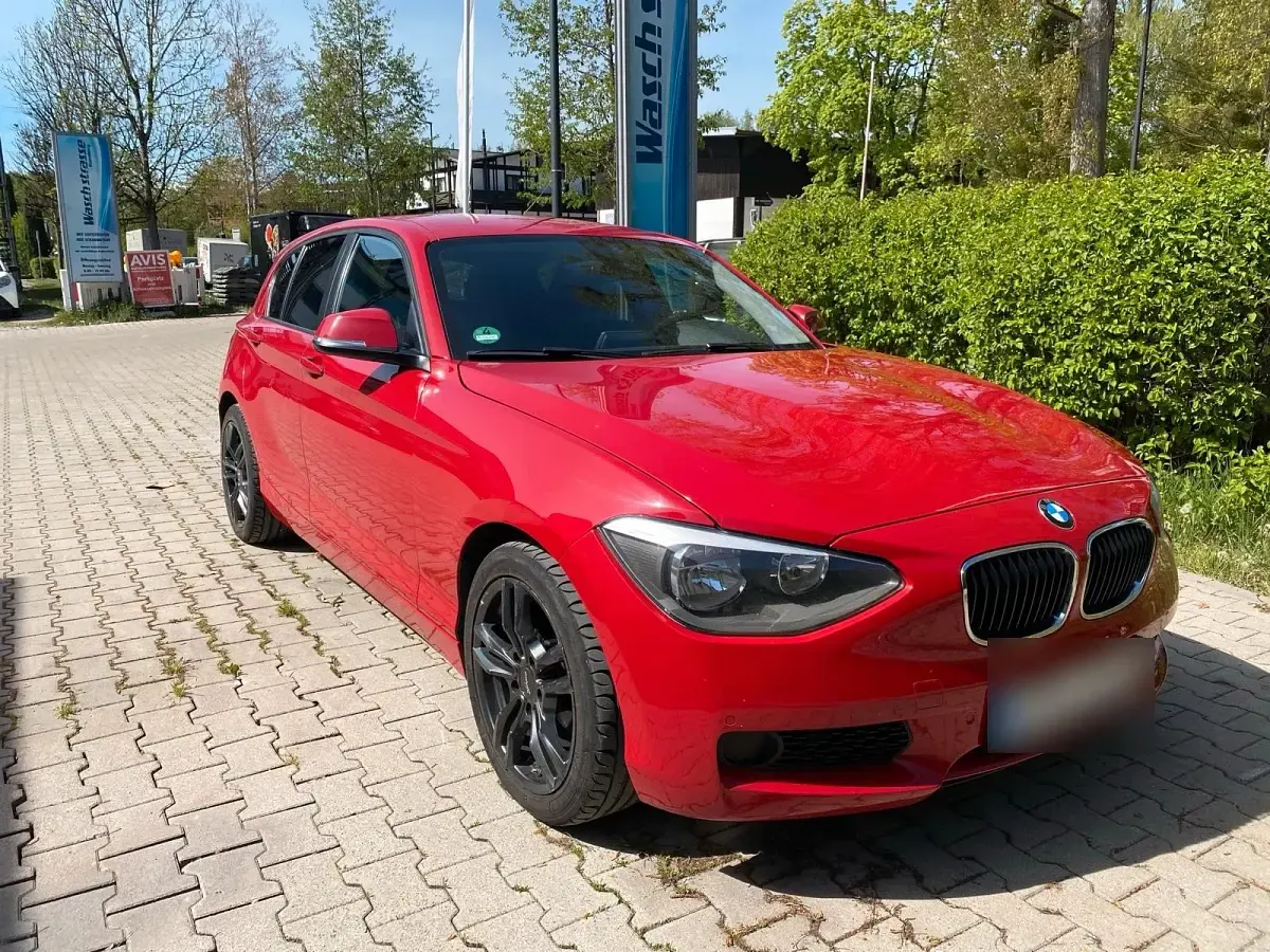 Second-hand BMW 116 116 CP (85 kW) 2012 Roșu Hatchback