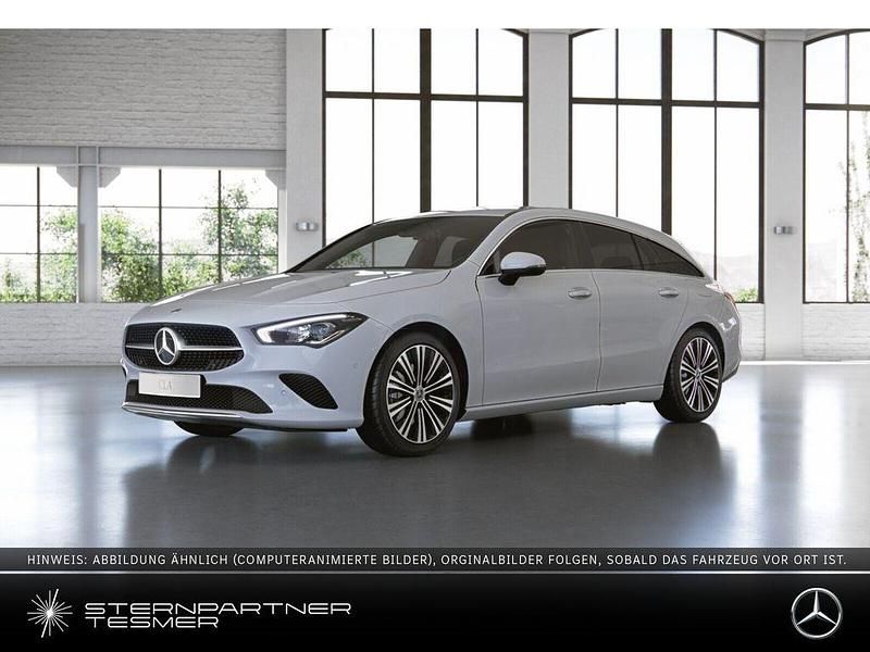 Weiß Gebraucht 2023 Mercedes CLA200 Limousine | 28.790 € (Guter Preis) - Bild 1/3