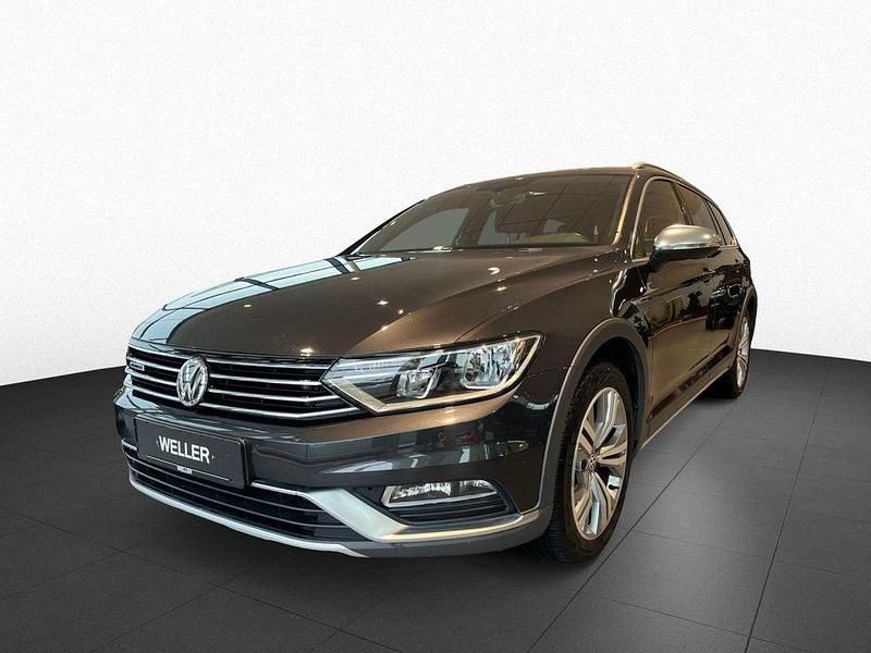 Gebraucht VW Passat Alltrack 190 PS (139 kW) 2017 Grau Kombi