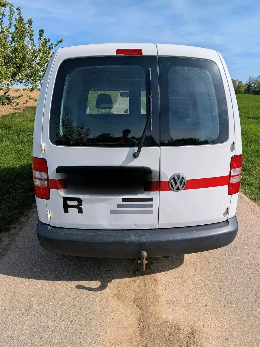 Second-hand VW Caddy 105 CP (77 kW) 2011 Alb Monovolum