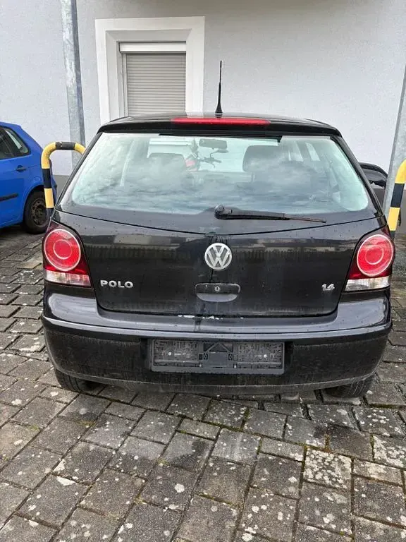 Gebraucht VW Polo Trendline 75 PS (55 kW) 2006 Schwarz Kleinwagen