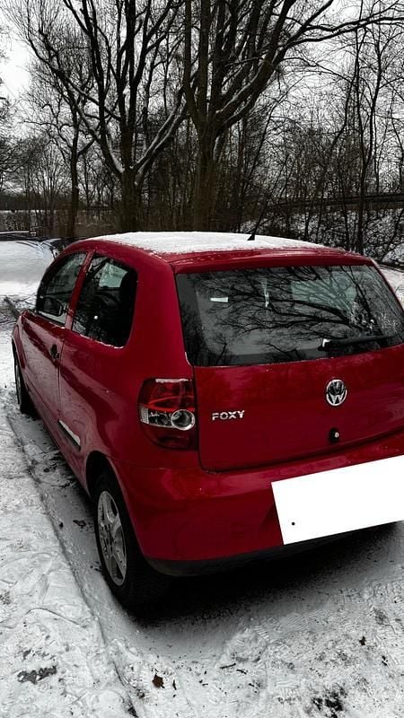 Usado VW Fox 55 HP (40 kW) 2008 Vermelho Citadino