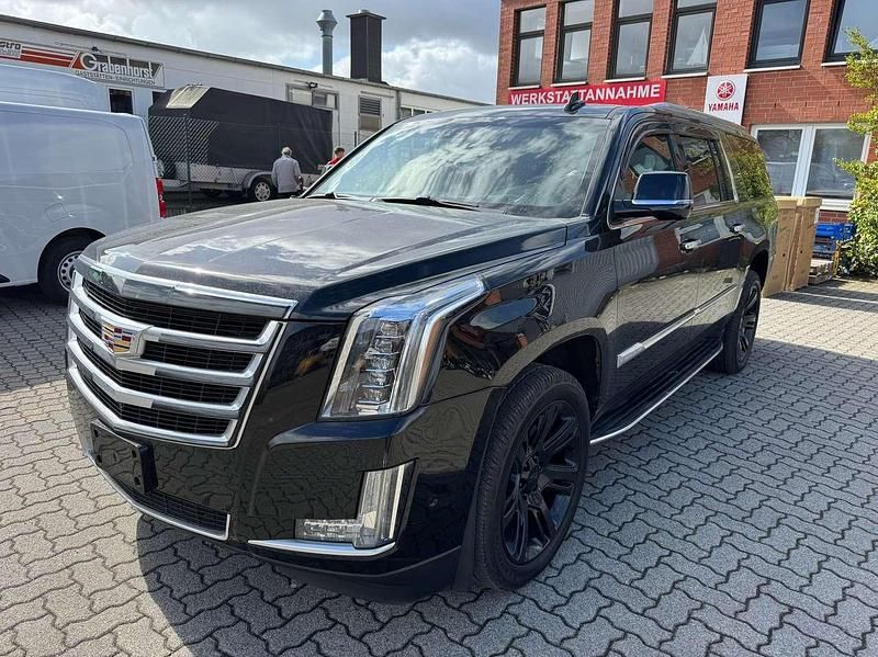 Gebraucht Cadillac Escalade 426 PS (313 kW) 2017 Schwarz SUV