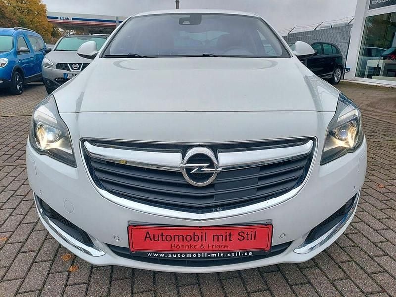 Gebraucht Opel Insignia 170 PS (125 kW) 2016 Weiß Limousine