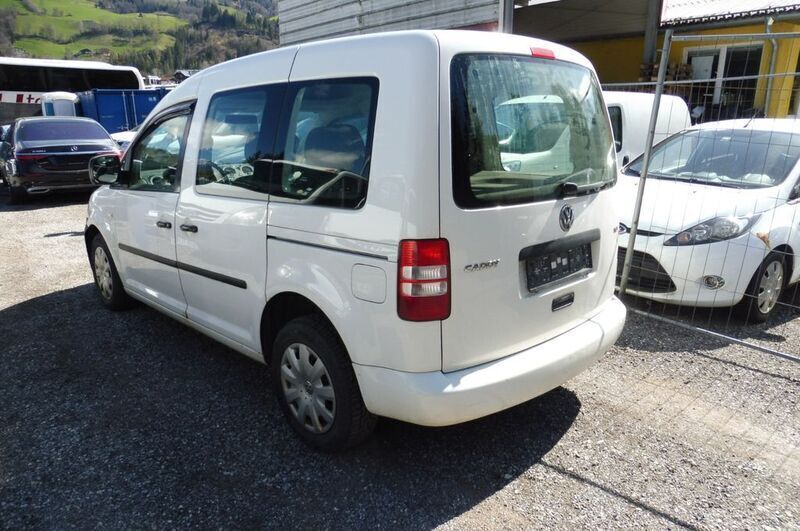 Gebraucht VW Caddy Startline 102 PS (75 kW) 2011 Weiß Van / Kleinbus