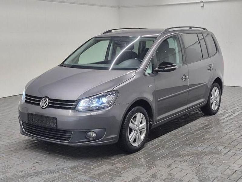 Gebraucht VW Touran Match 105 PS (77 kW) 2012 Peppergraumet. Van / Kleinbus