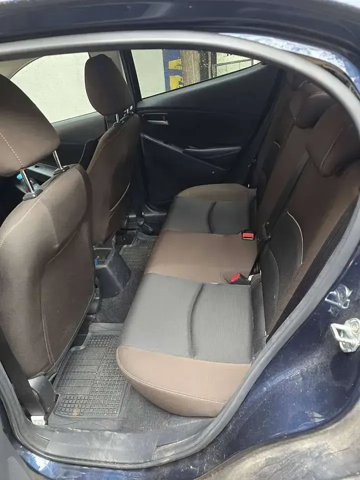 Gebraucht Mazda 2 Exclusive-Line 90 PS (66 kW) 2022 Blau Kleinwagen