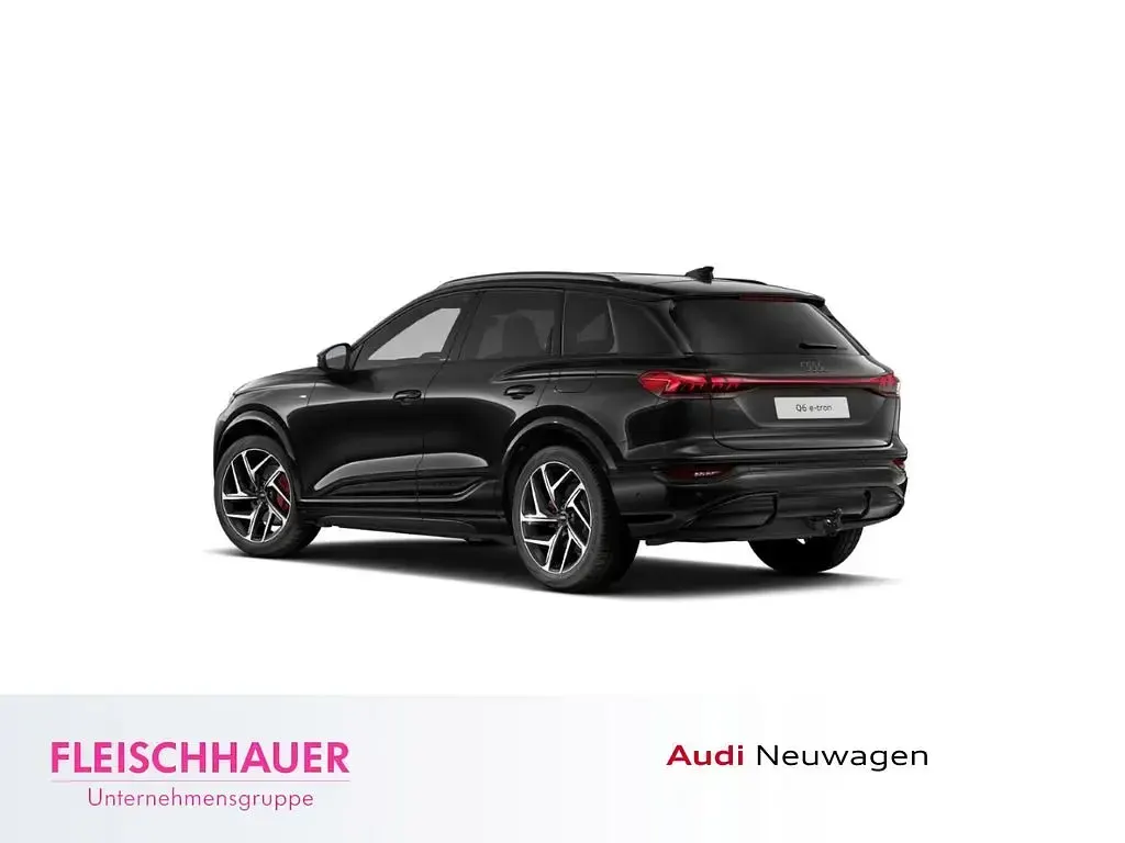 Neu Audi Q6 e-tron Business 225 kW (306 PS) 2026 Schwarz SUV
