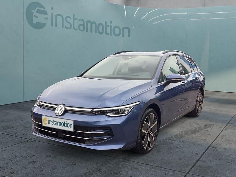 Blau Gebraucht 2024 VW Golf VIII Kombi | 36.949 € - Bild 1/4