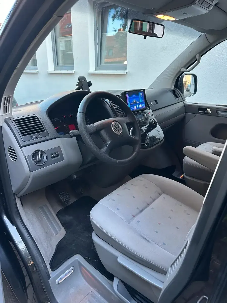 Gebraucht VW Multivan 131 PS (96 kW) 2006 Schwarz Van / Kleinbus