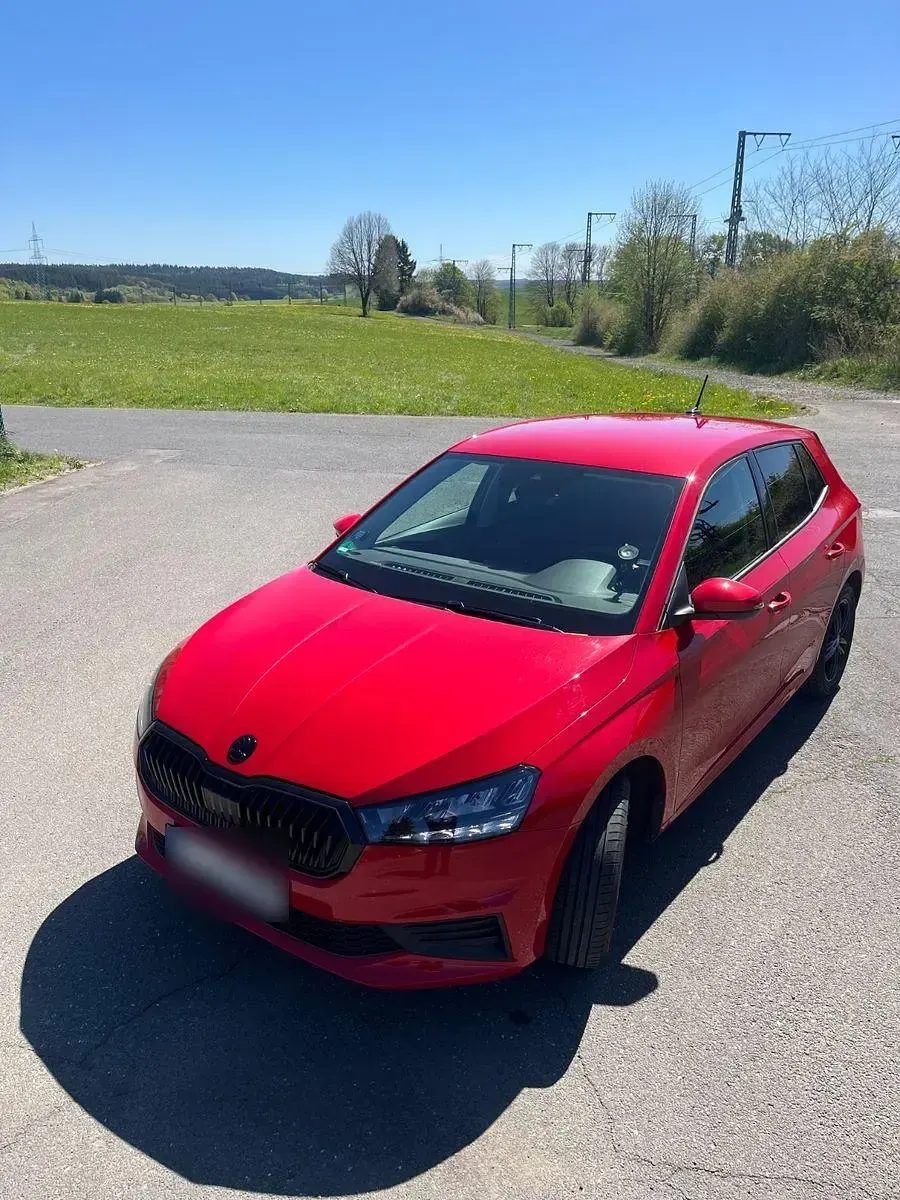 Gebraucht Skoda Fabia Active 65 PS (47 kW) 2022 Rot Kleinwagen